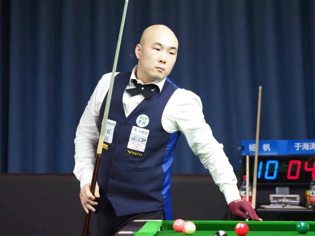 身姿挺拔 身姿挺拔