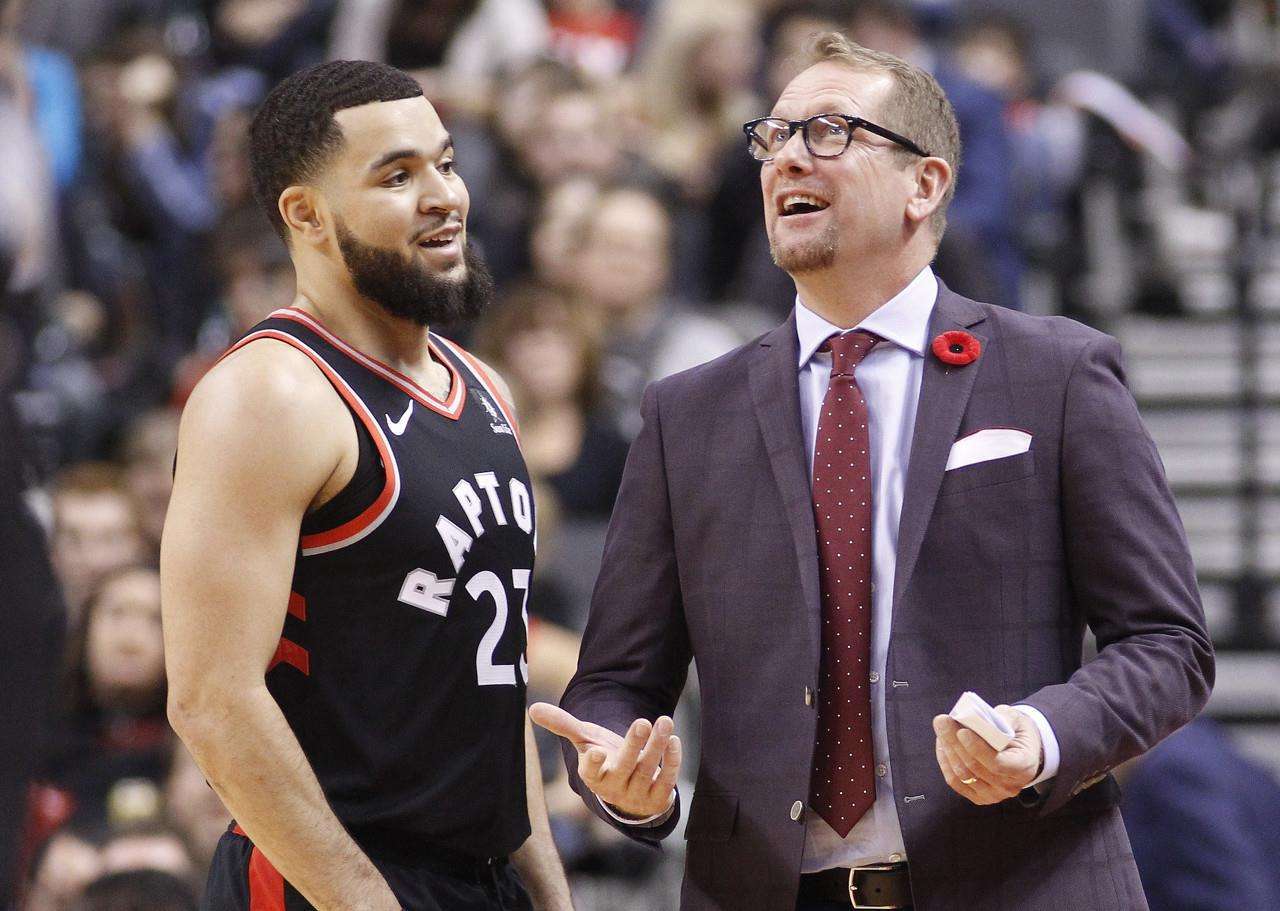 他敢于在公 他敢于在公